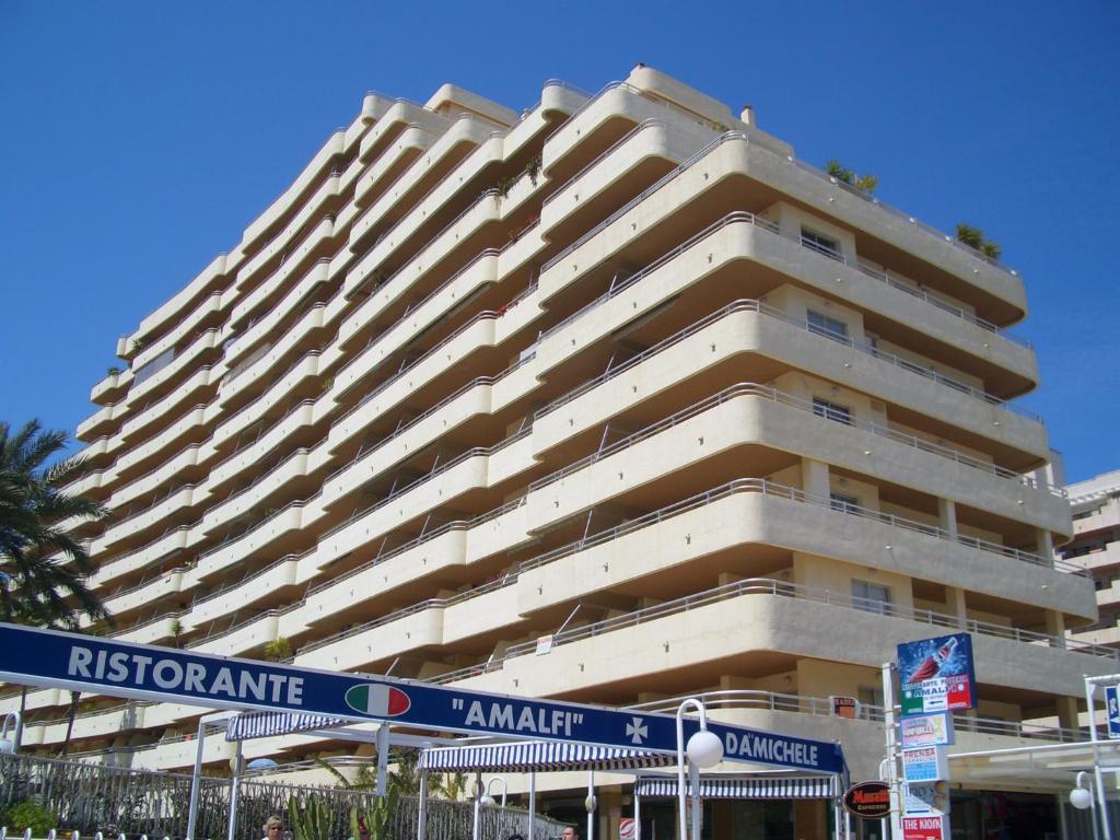 Apartamentos Turmalina Unitursa カルプ エクステリア 写真