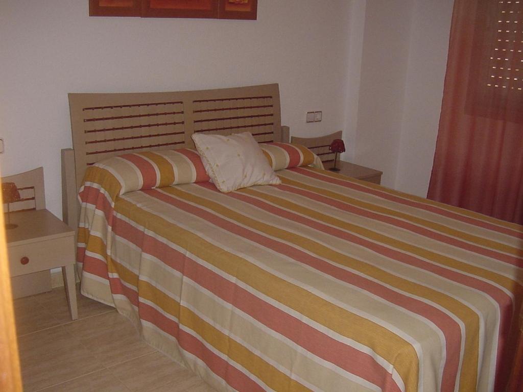 Apartamentos Turmalina Unitursa カルプ 部屋 写真