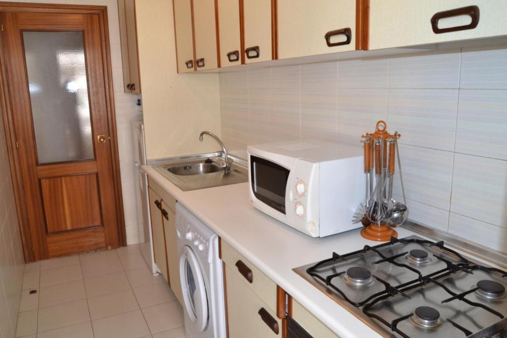 Apartamentos Turmalina Unitursa カルプ 部屋 写真